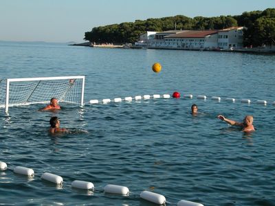 17vaterigr120708.jpg