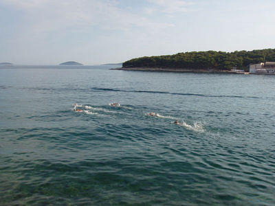 prvicluka010806_032.jpg
