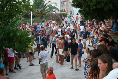 prvicluka010806_089.jpg